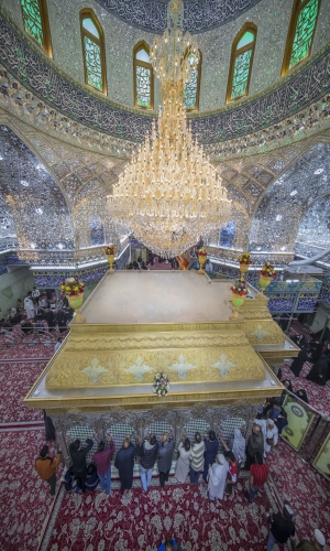 ضريح الإمام الحسين (عليه السلام)