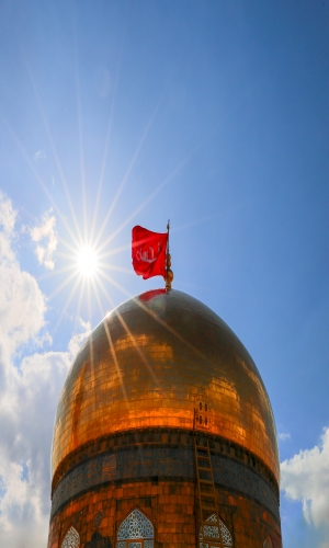 قبة ومنارة الامام الحسين (عليه السلام)