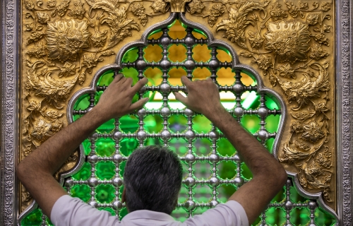 ضريح المولى أبي الفضل العباس (عليه السلام)