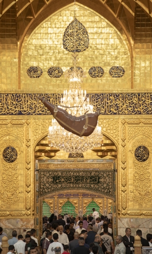 اَلسَّلامُ عَلَيْكَ يَا أَبَا الْفَضْلِ الْعَبَّاسَ بْنَ أَمِيرِ الْمُؤْمِنينَ