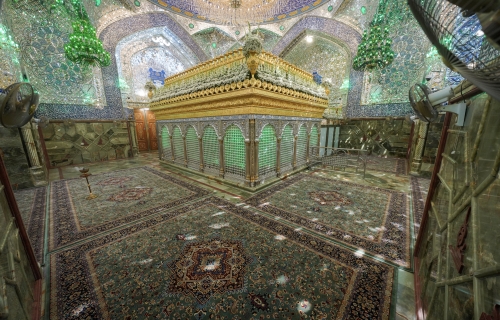 ضريح الأمام علي (عليه السلام) في النجف الأشرف